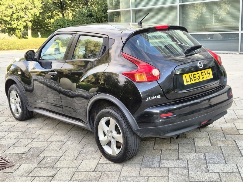 Nissan Juke 1.6 Tekna 117 Bhp Black #3