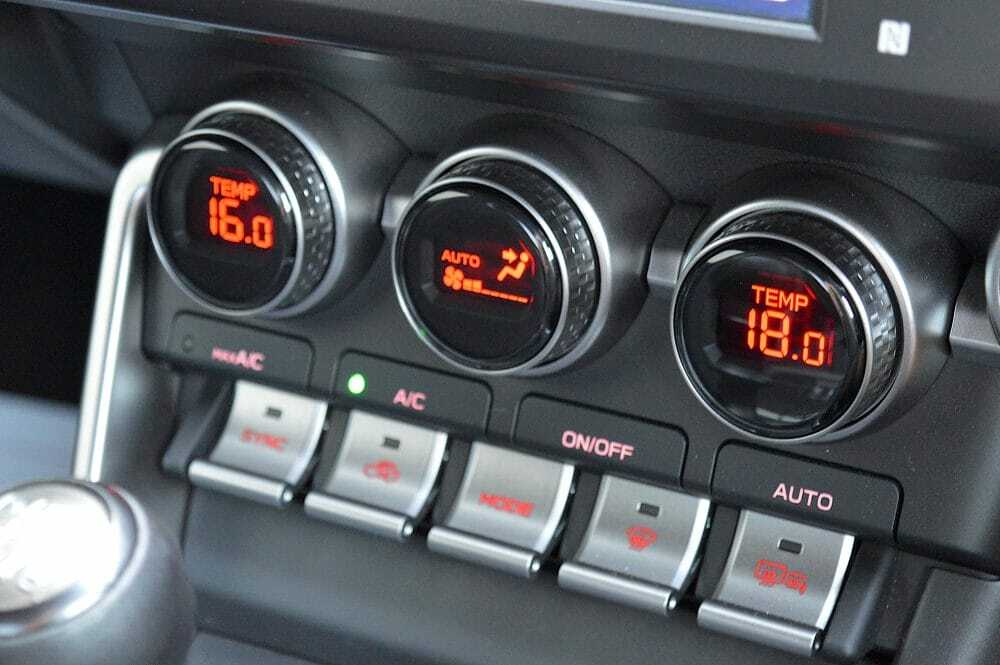 Toyota GR86 Boxer D-4s White #18