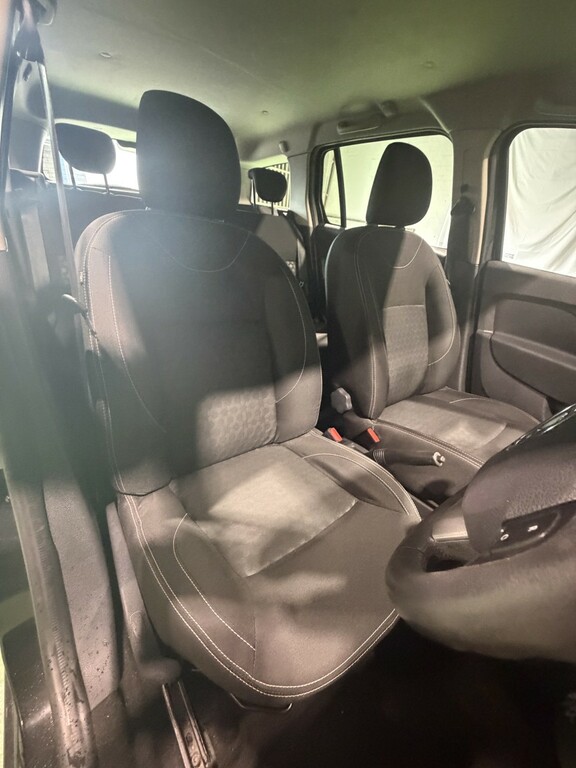 Dacia Logan 1.5 Dci Laureate Estate Euro 5 Red #15