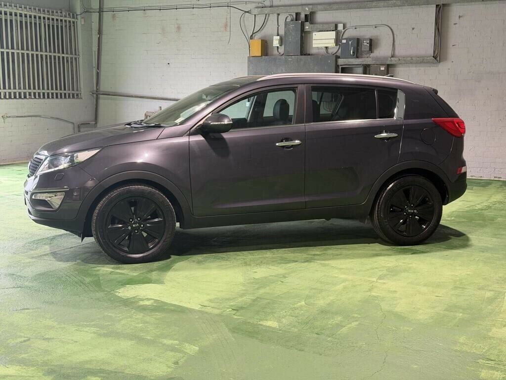 Kia Sportage  White #3