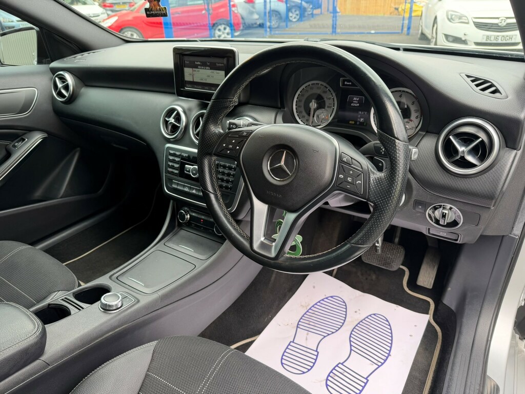 Mercedes-Benz A Class A180 Blueefficiency Sport Cdi White #35