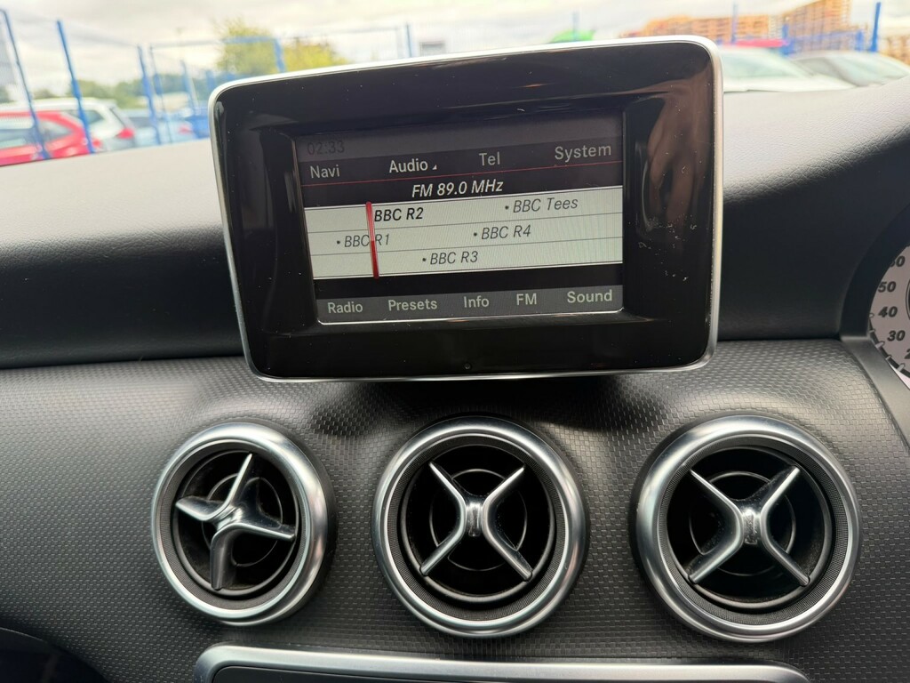 Mercedes-Benz A Class A180 Blueefficiency Sport Cdi White #37
