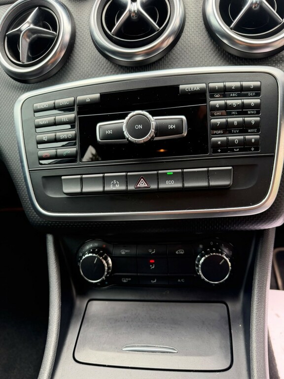 Mercedes-Benz A Class A180 Blueefficiency Sport Cdi White #33