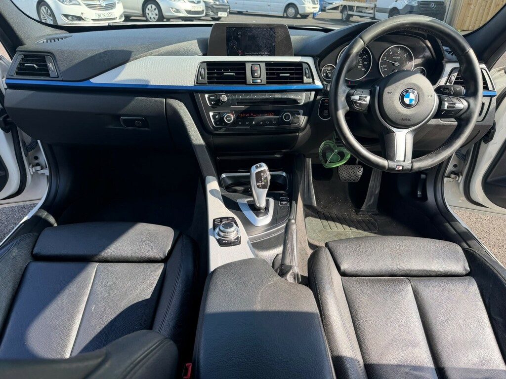 BMW 3 Series 320D Sport White #36