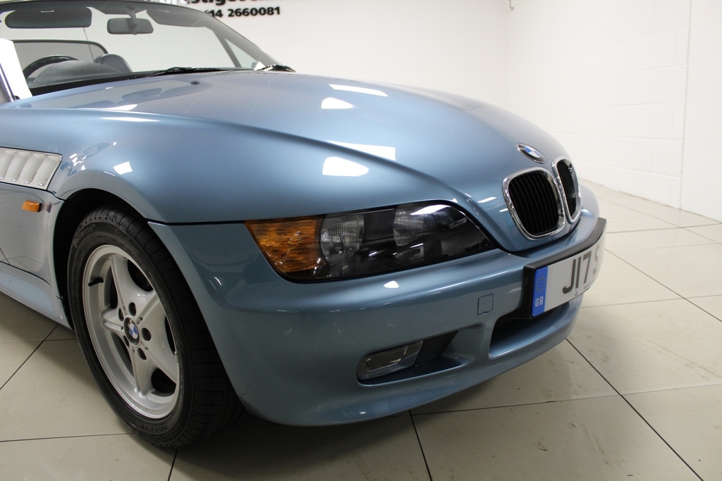 BMW Z3 1.9 2dr Black #13