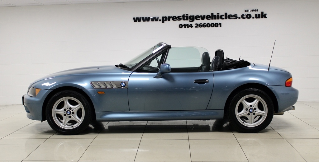 BMW Z3 1.9 2dr Black #11