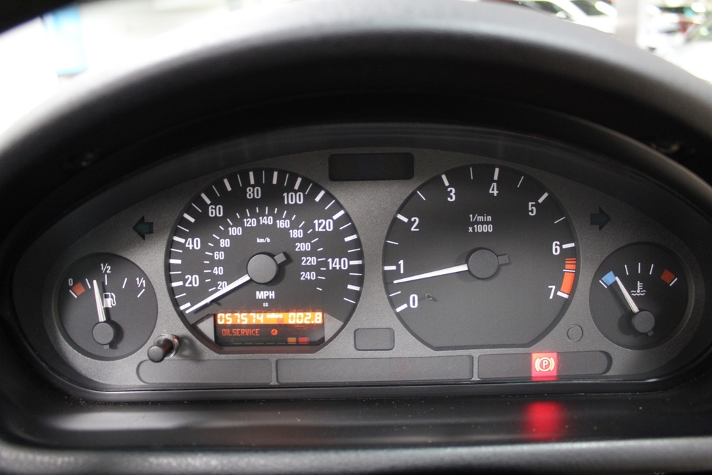 BMW Z3 1.9 2dr Black #15