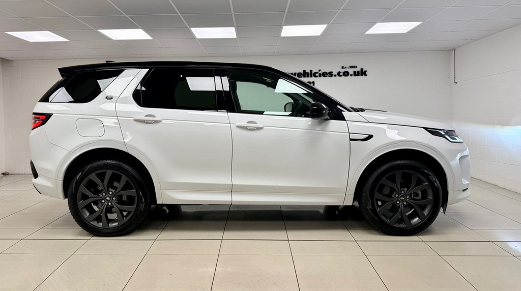 Land Rover Discovery Sport P300e R-dynamic Se Firenze Red Red #9