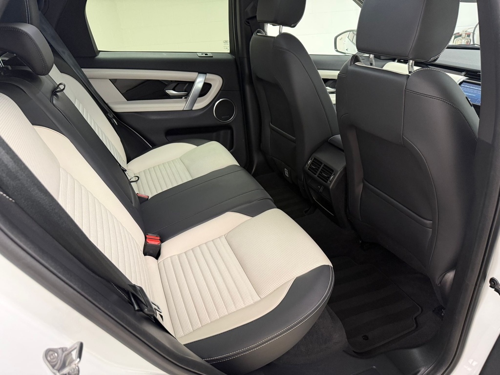 Land Rover Discovery Sport P300e R-dynamic Se Firenze Red Red #20
