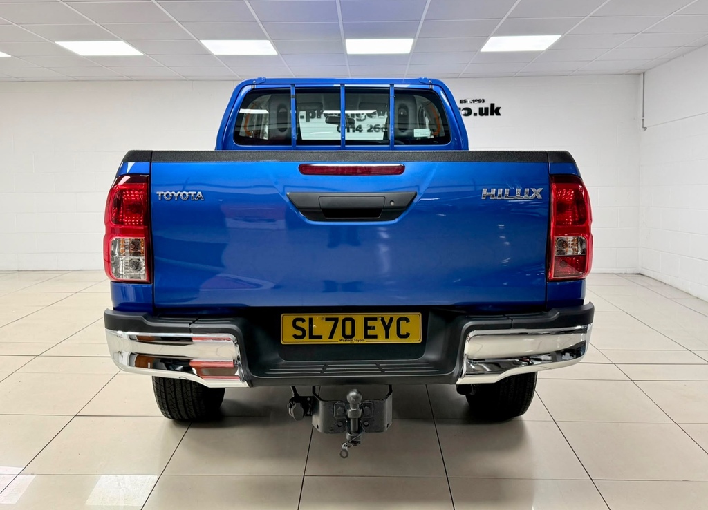 Toyota HILUX Pickup 2.4 D-4d Invincible X 4Wd Euro 6 Ss Grey #7