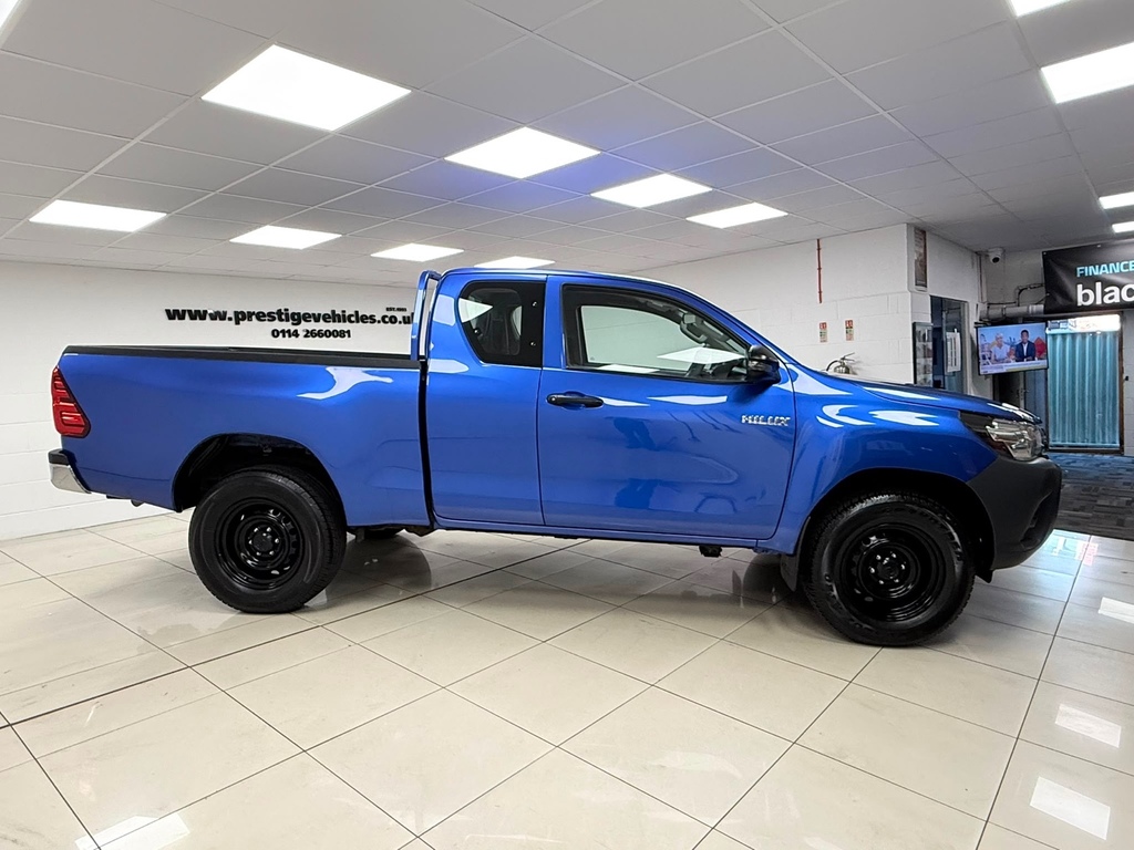 Toyota HILUX Pickup 2.4 D-4d Invincible X 4Wd Euro 6 Ss Grey #9