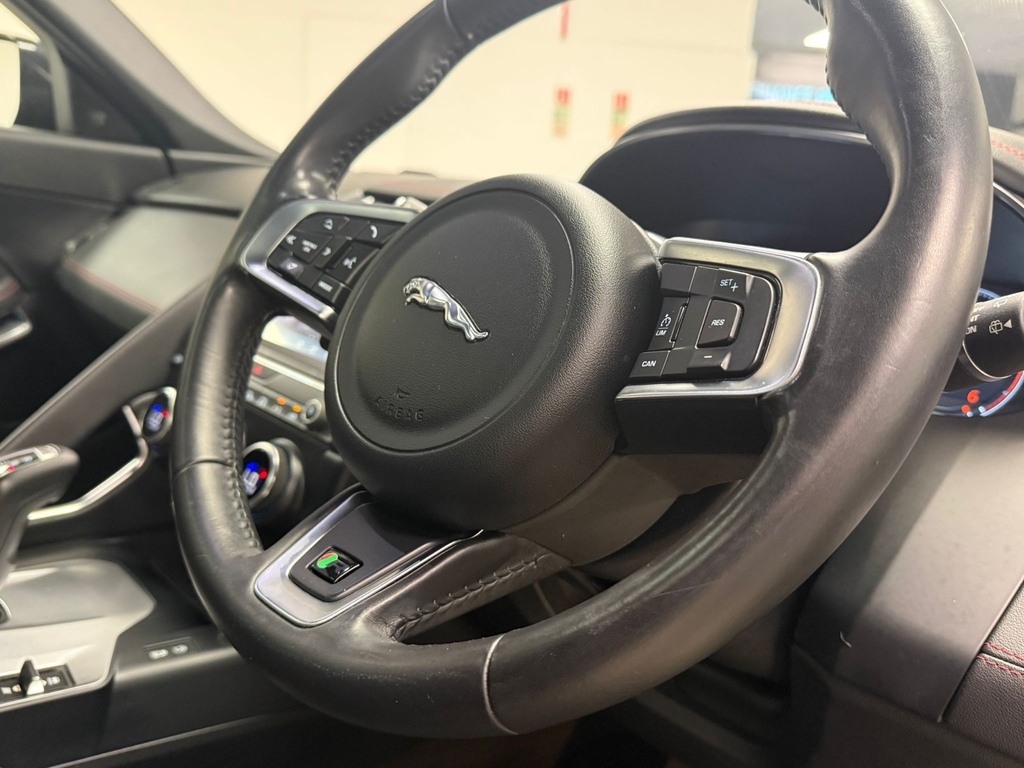 Jaguar E-Pace 2.0D 180 Chequered Flag Edition BN70UDJ Grey #4