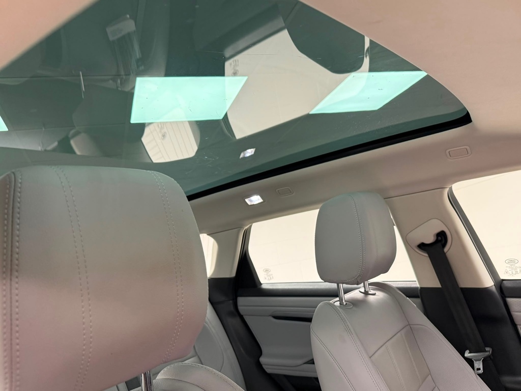 Land Rover Range Rover Evoque 2.0 D150 S Panoramic Sunroof - Full History White #4