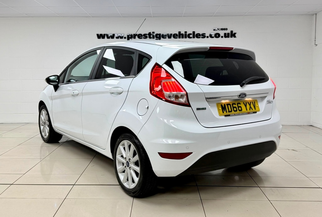 Ford Fiesta 1.0 Ecoboost Titanium Nav- Full History MD66YXV White #3