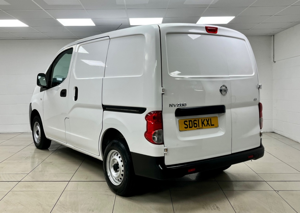Nissan NV200 1.5 Dci Se Van - No Vat White #3