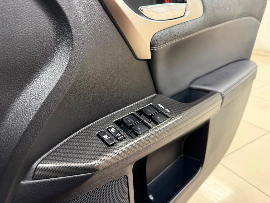 Lexus CT Ct 200H Advance Cvt Black #25