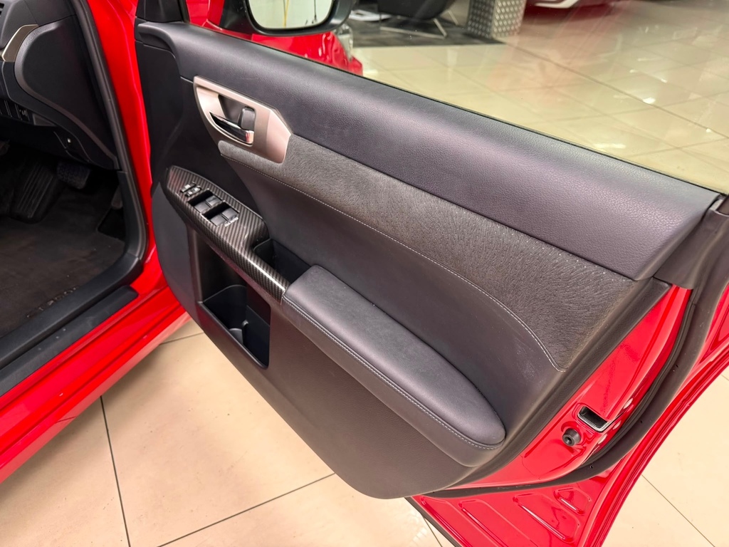 Lexus CT Ct 200H Advance Cvt Black #18