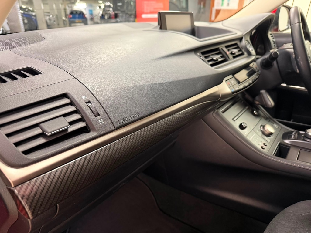 Lexus CT Ct 200H Advance Cvt Black #19