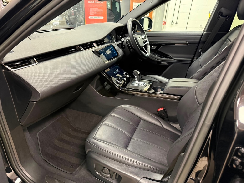 Land Rover Range Rover Evoque 2.0 D200 Evoque Edition Opening Sunroof- BP22CZH Black #6