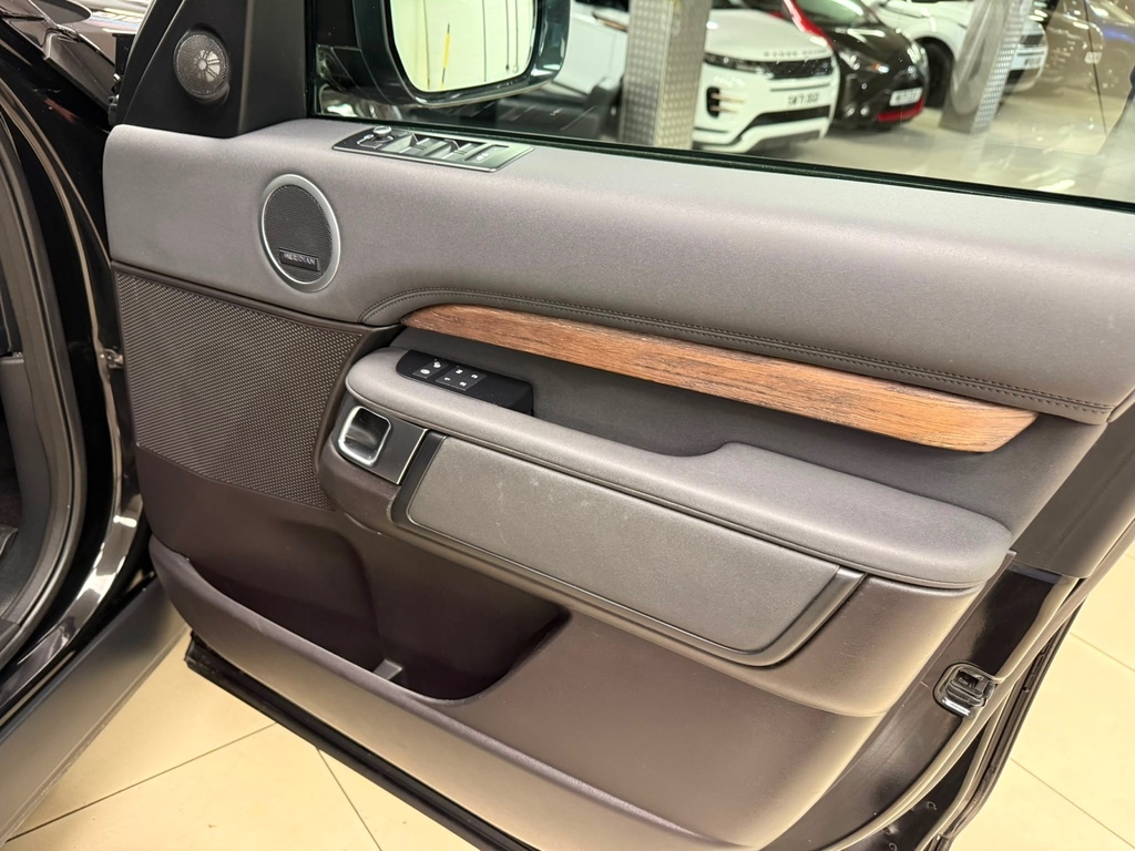 Land Rover Discovery Hse Green #32