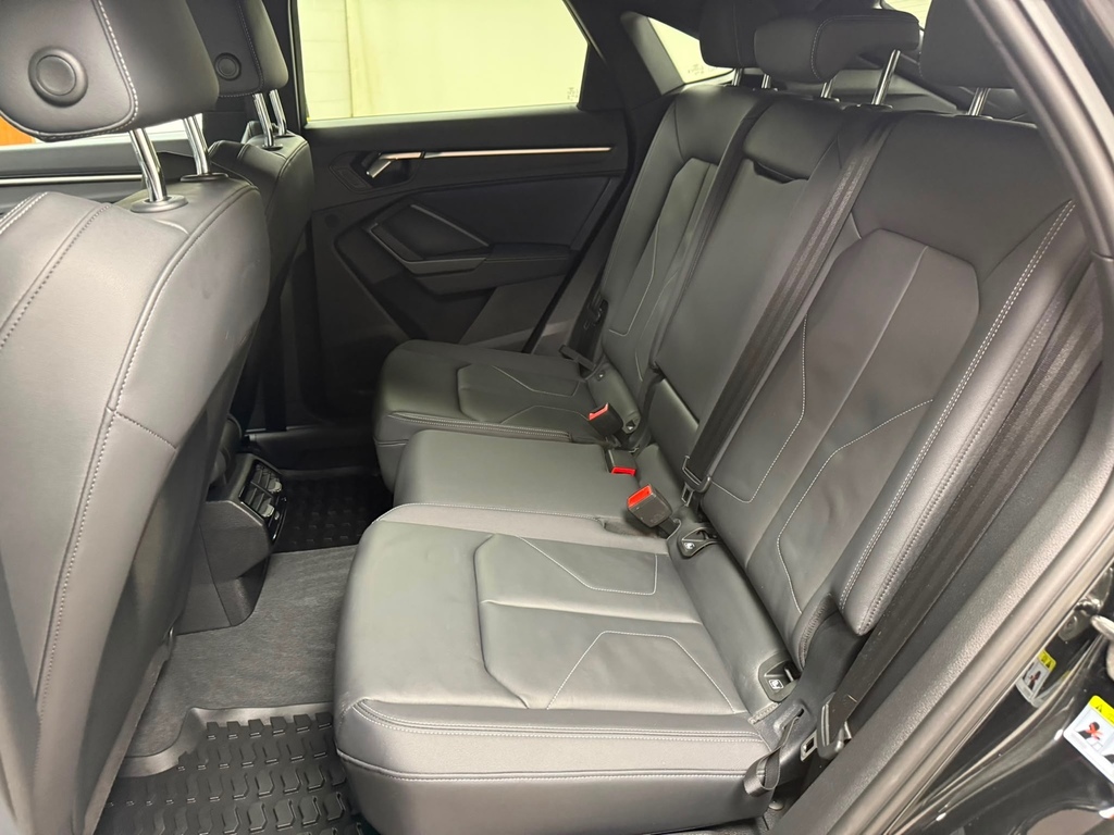 Audi Q3 35 Tfsi Black Edition S Tronic Tech Pack Black #21