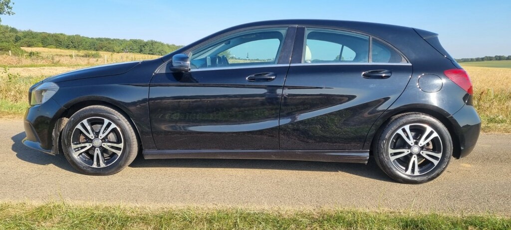 Mercedes-Benz A Class Hatchback 1.6 A180 Se 2016 Black