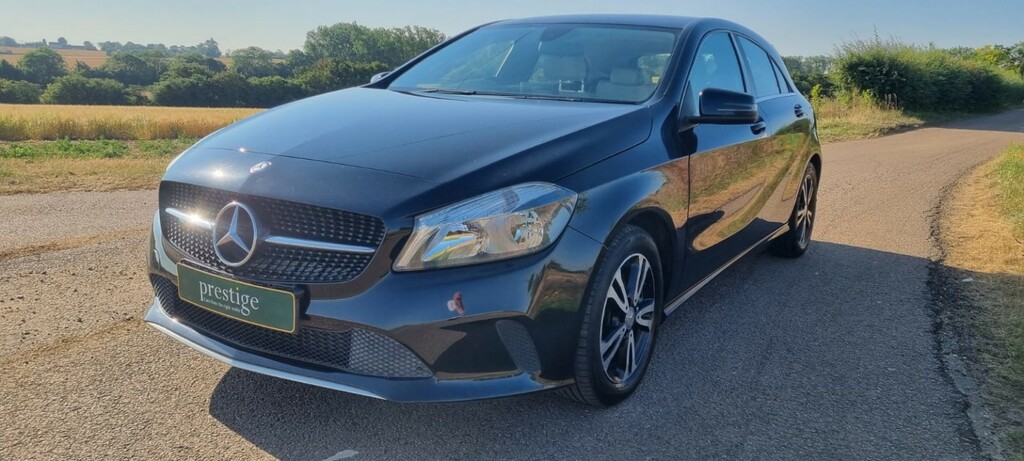 Mercedes-Benz A Class Hatchback 1.6 A180 Se 2016 Black #4