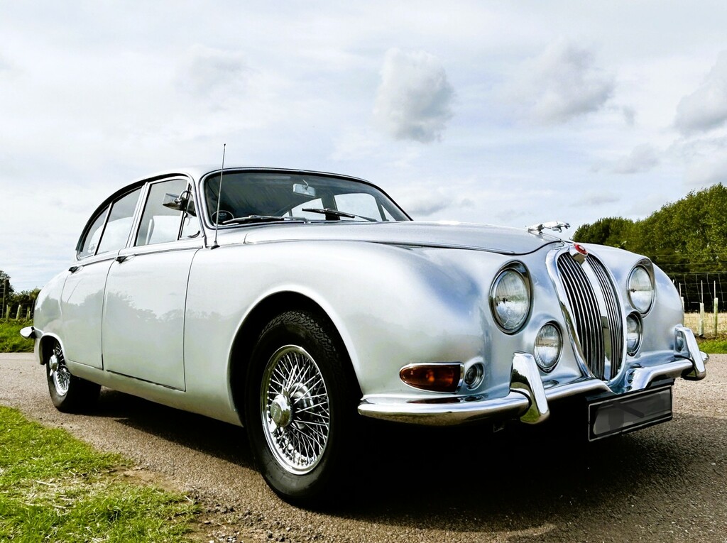 Jaguar S-Type Saloon 3.4 1967 Silver