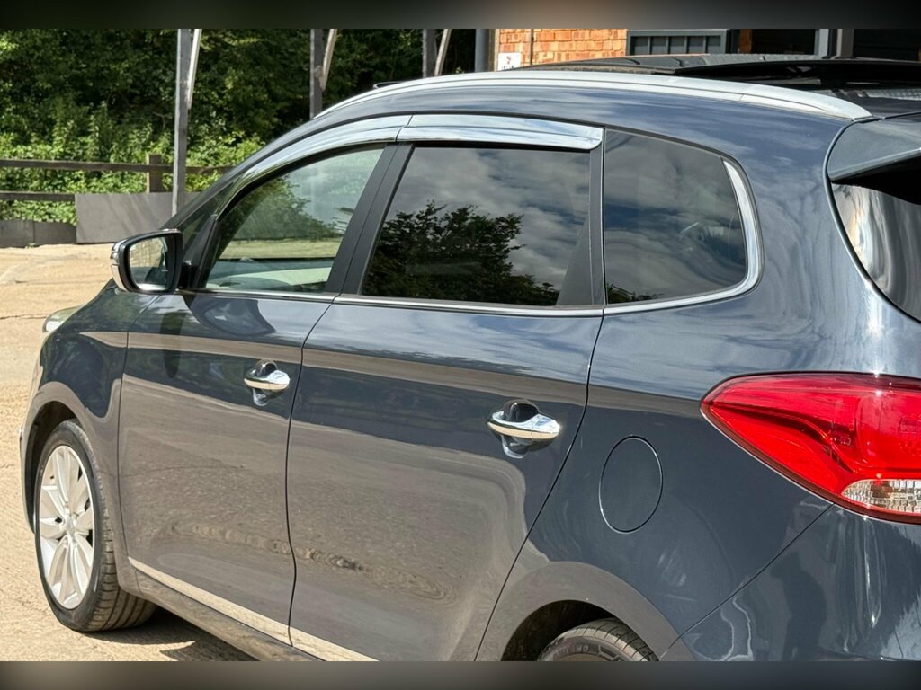 Kia Carens 1.7 Crdi Ecodynamics 3 Mpv Euro Silver #24