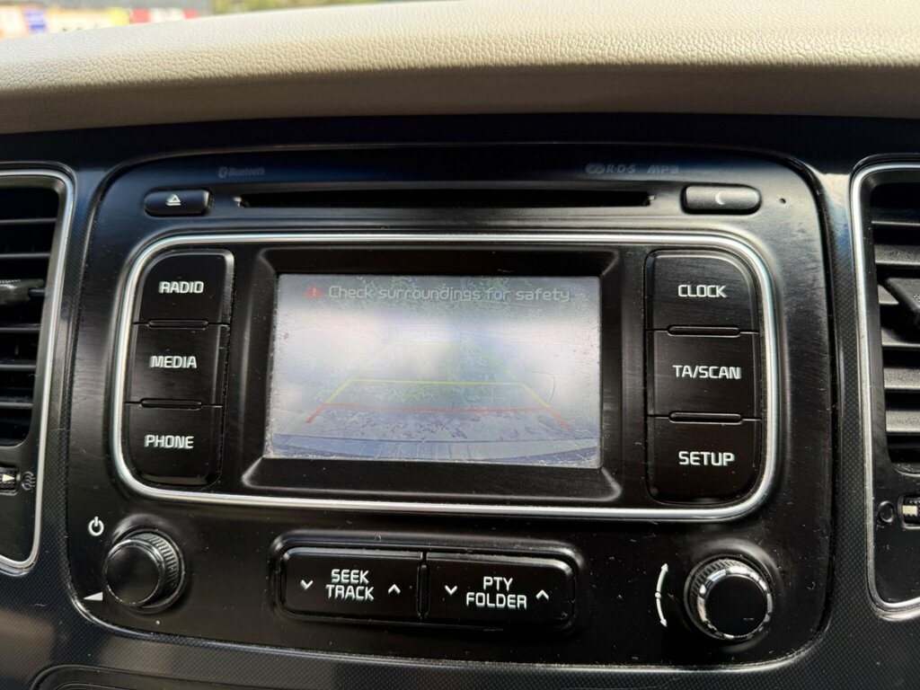 Kia Carens 1.7 Crdi Ecodynamics 3 Mpv Euro Silver #40