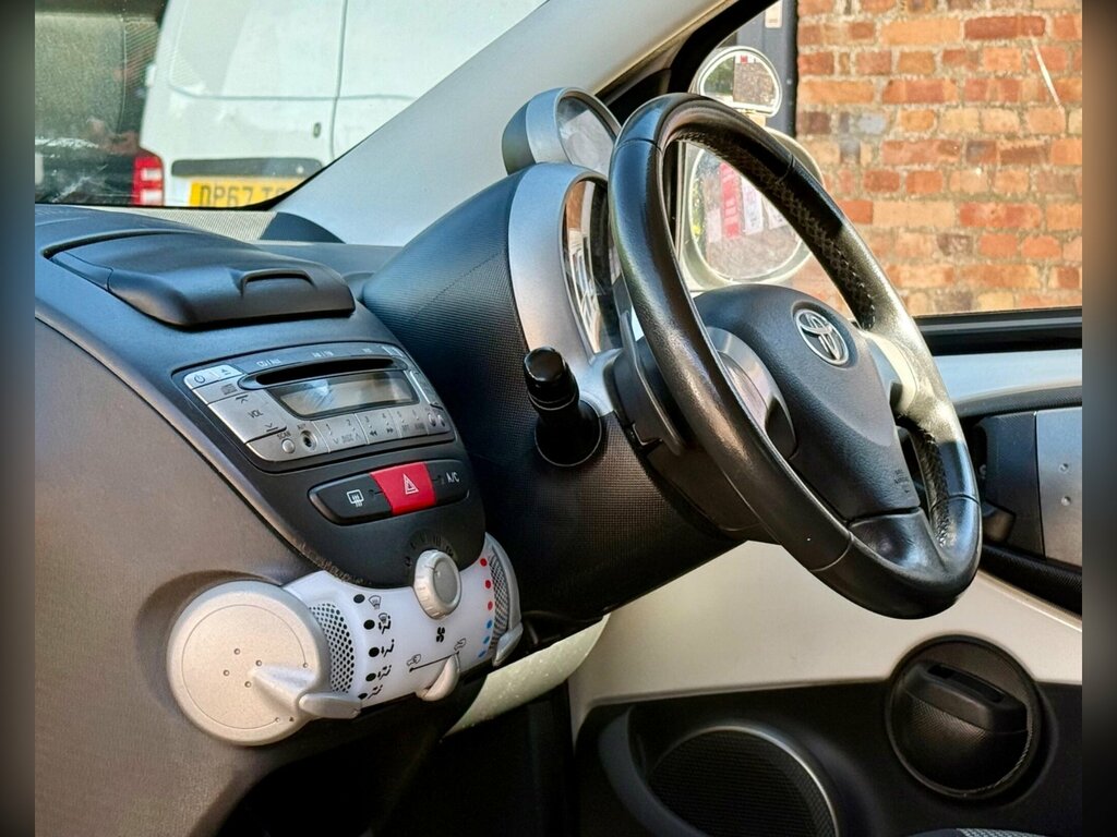 Toyota Aygo 1.0 Vvt-i Move Multimode Euro 5 White #5