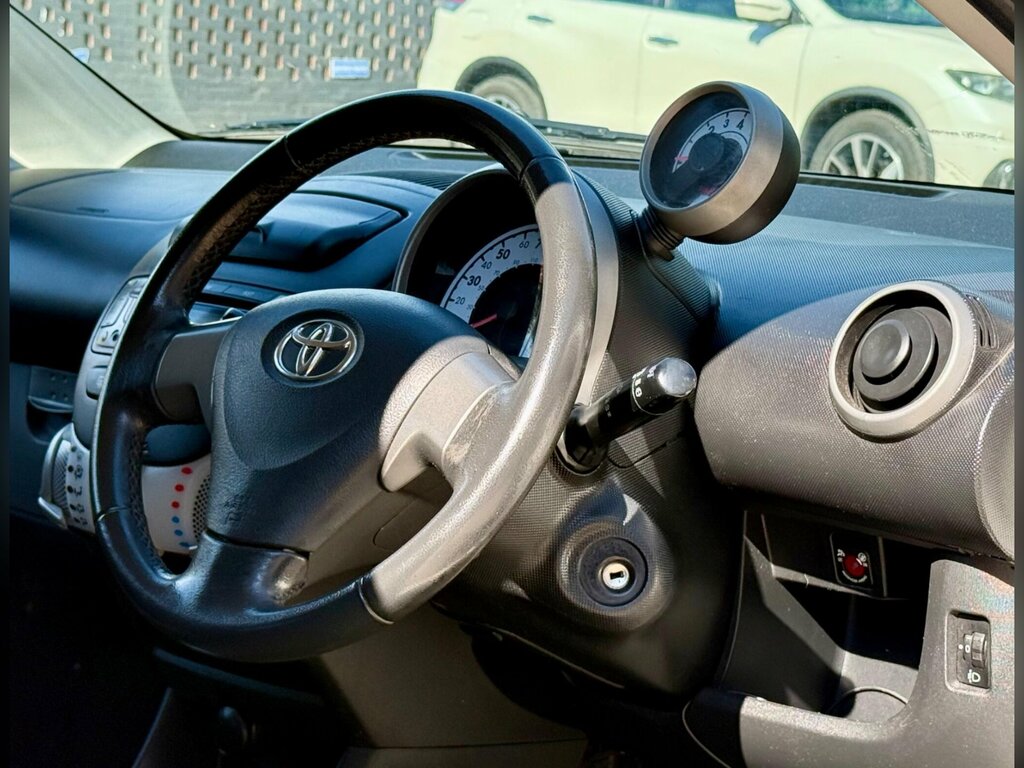 Toyota Aygo 1.0 Vvt-i Move Multimode Euro 5 White #2