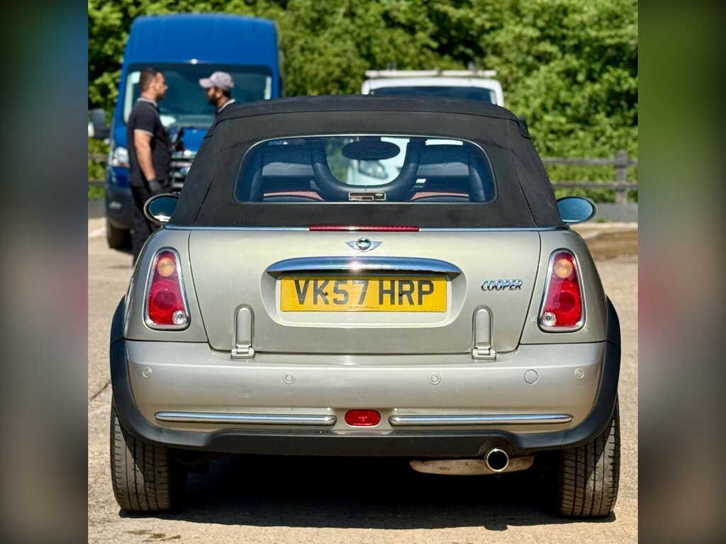 Mini Convertible White #5