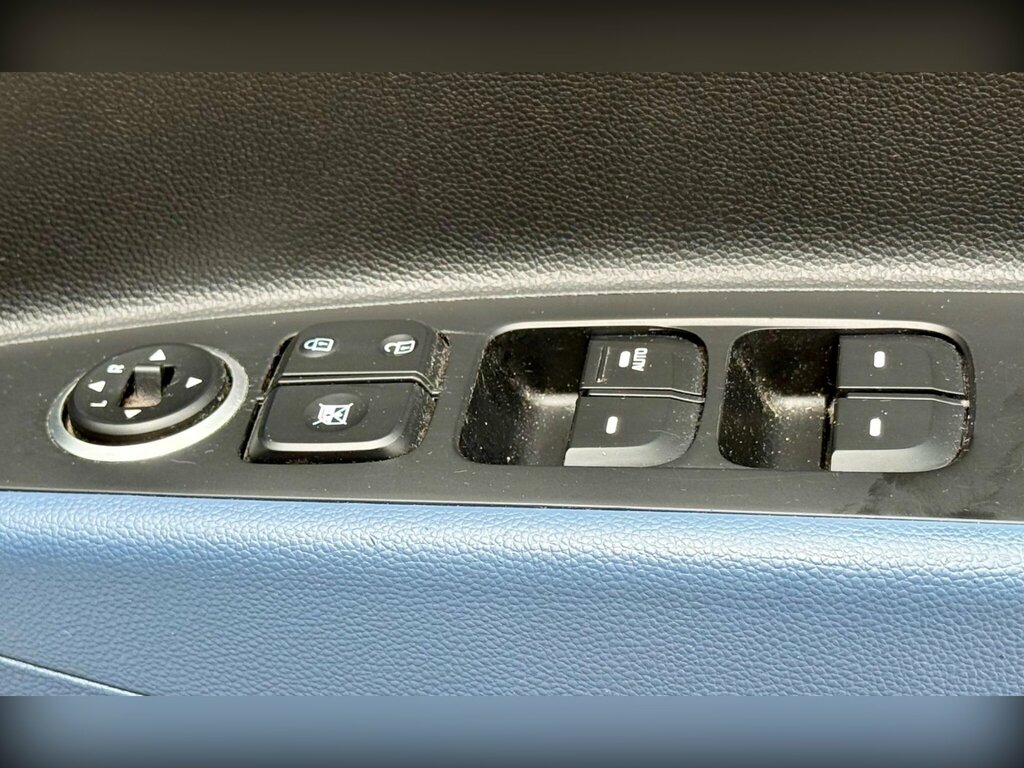 Hyundai I10 Blue #36
