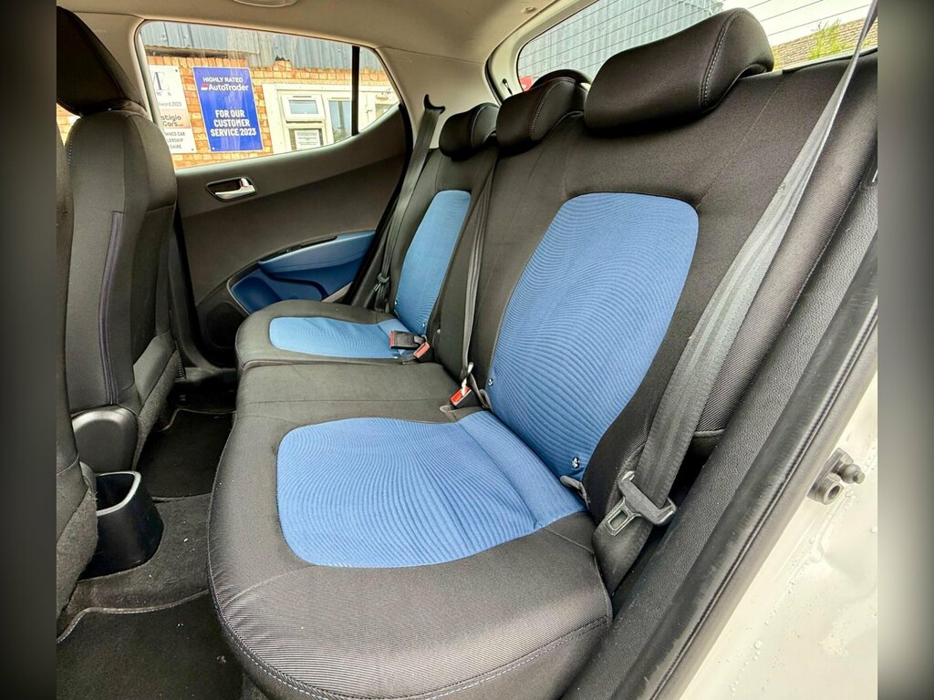 Hyundai I10 Blue #15