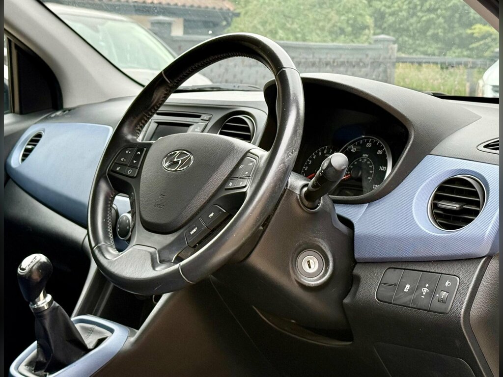 Hyundai I10 Blue #9