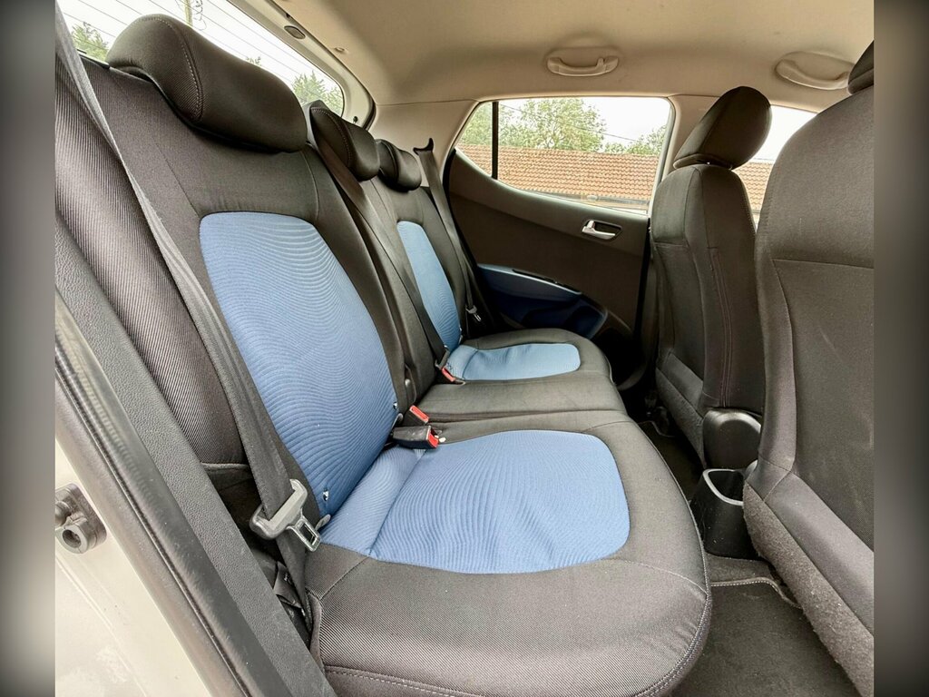 Hyundai I10 Blue #19