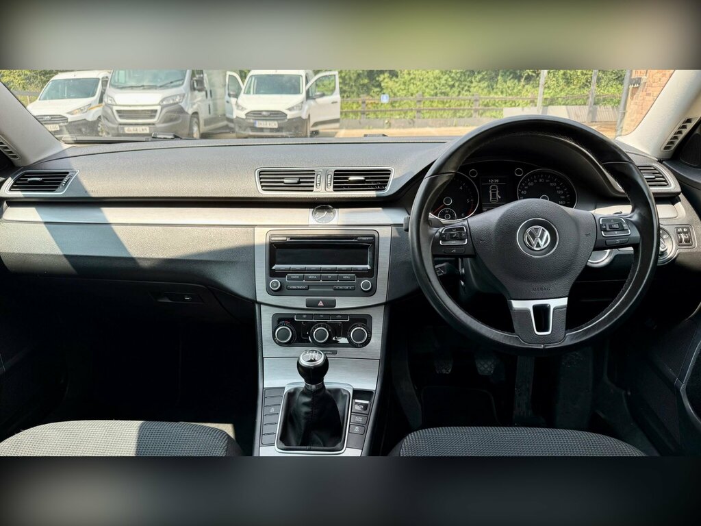 Volkswagen Passat  Grey #17