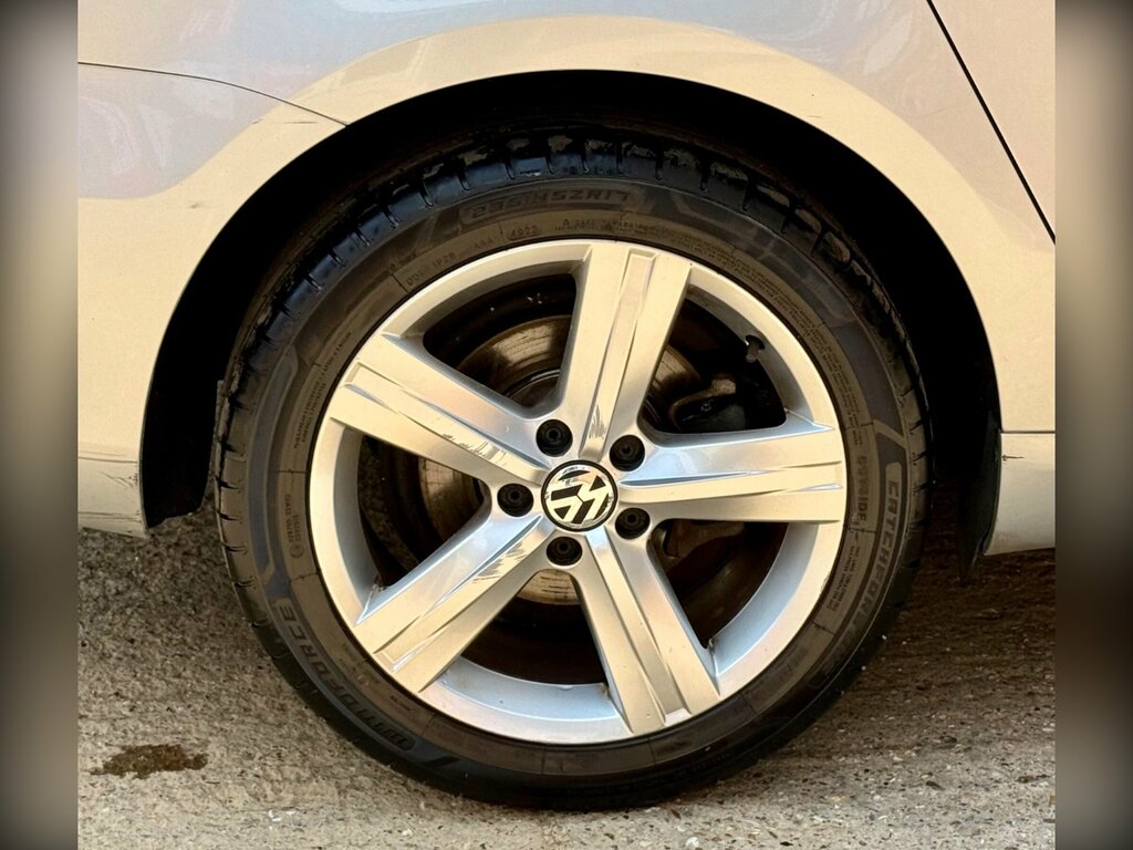 Volkswagen Passat  Grey #42