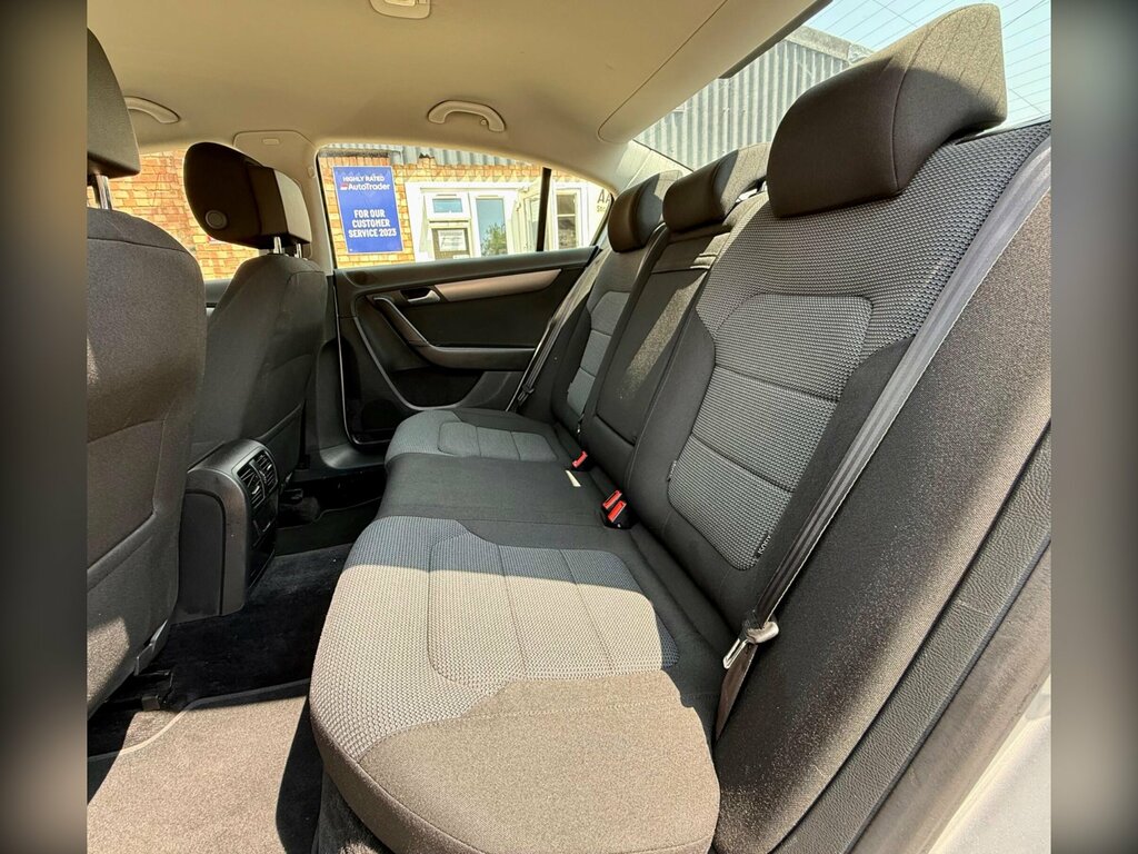 Volkswagen Passat  Grey #14