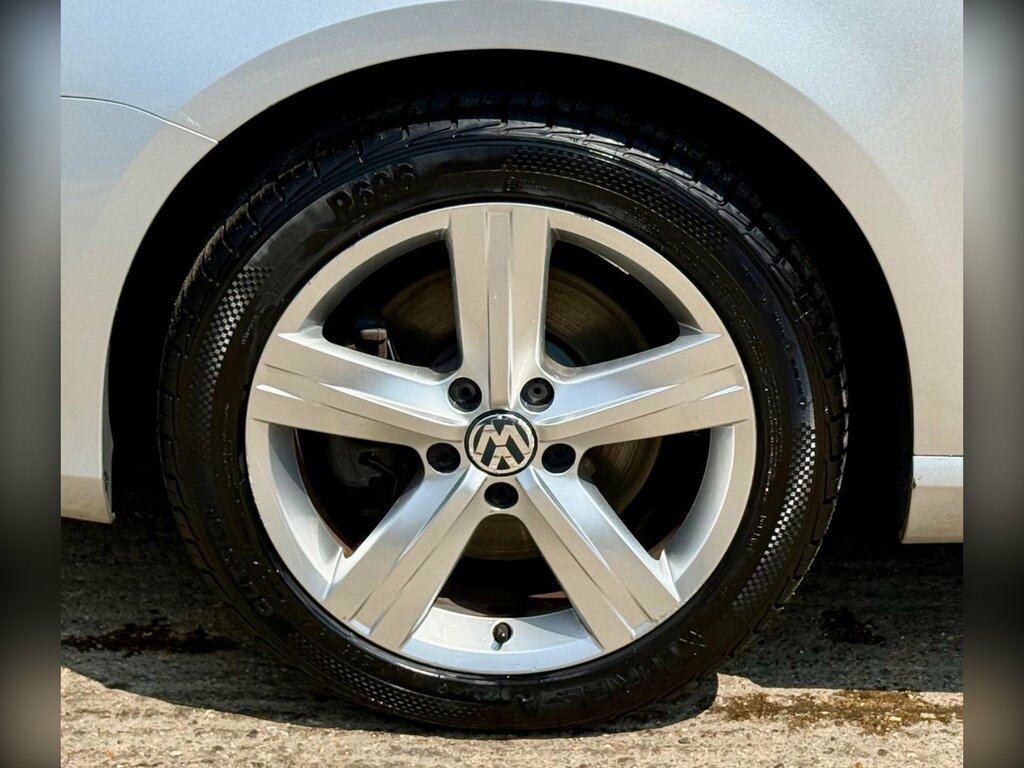 Volkswagen Passat  Grey #36
