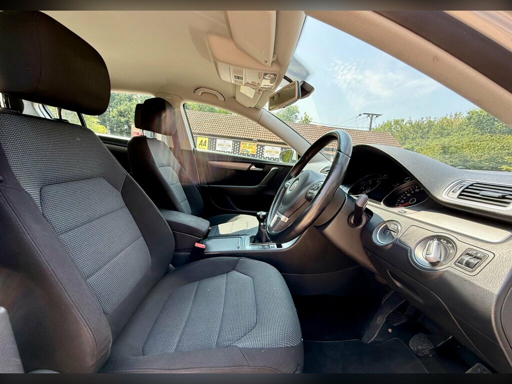 Volkswagen Passat  Grey #9