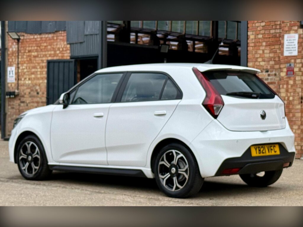 MG MG3 1.5 Vti-tech Exclusive Nav Euro 6 Ss White #5