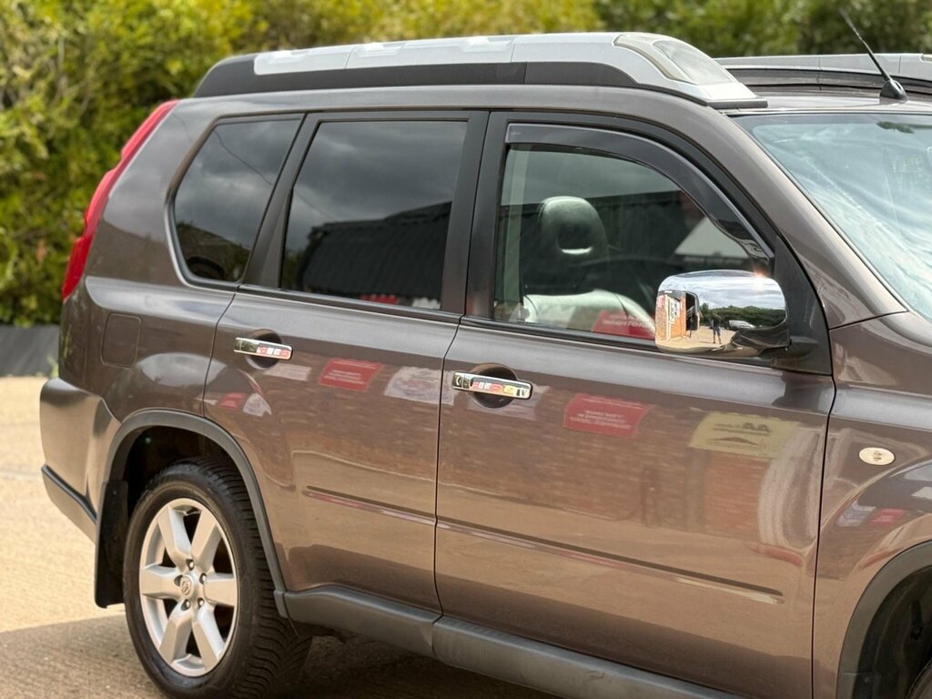 Nissan X-Trail Black #18