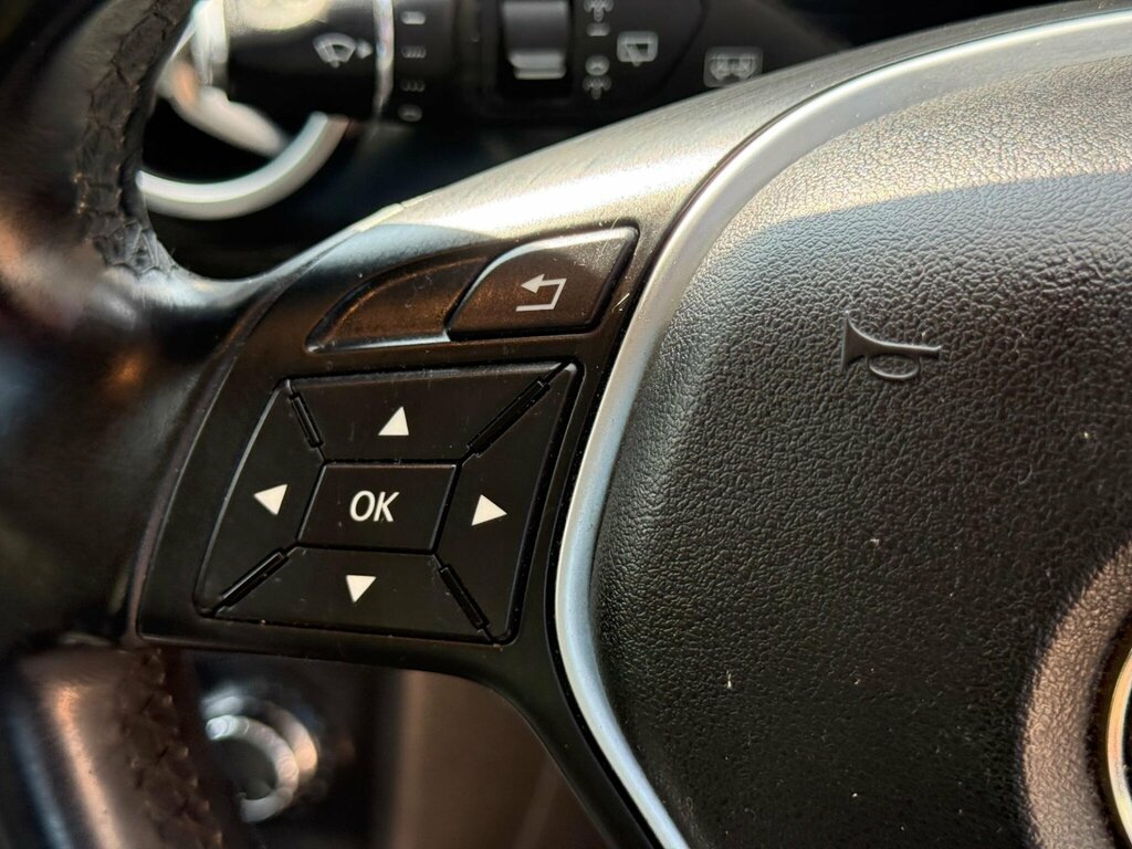 Mercedes-Benz B Class B180 Cdi Blueefficiency Se Black #38