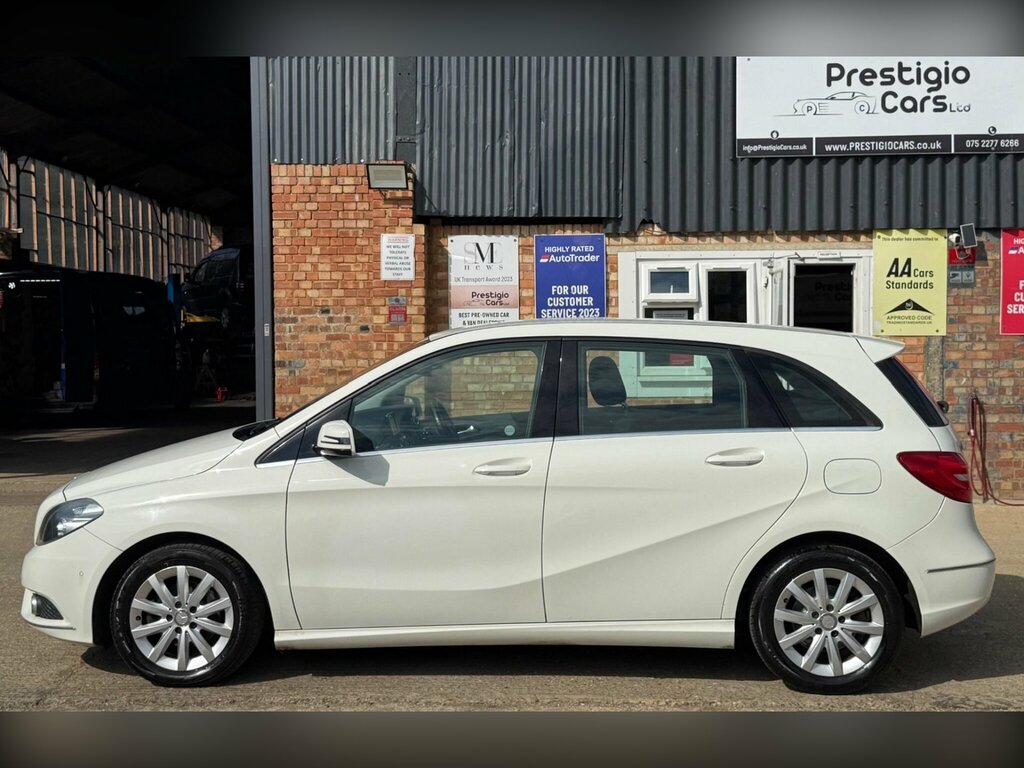 Mercedes-Benz B Class 1.5 B180 Cdi Se Euro 5 Ss White #4