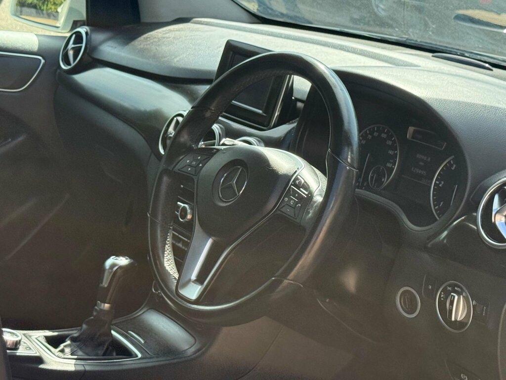 Mercedes-Benz B Class B180 Cdi Blueefficiency Se Black #9