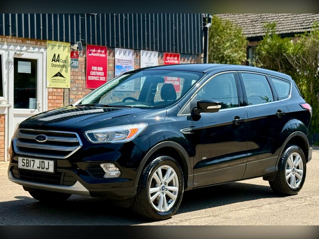 Ford Kuga 1.5T Ecoboost Zetec Awd Euro 6 Ss SB17JDJ Black #3