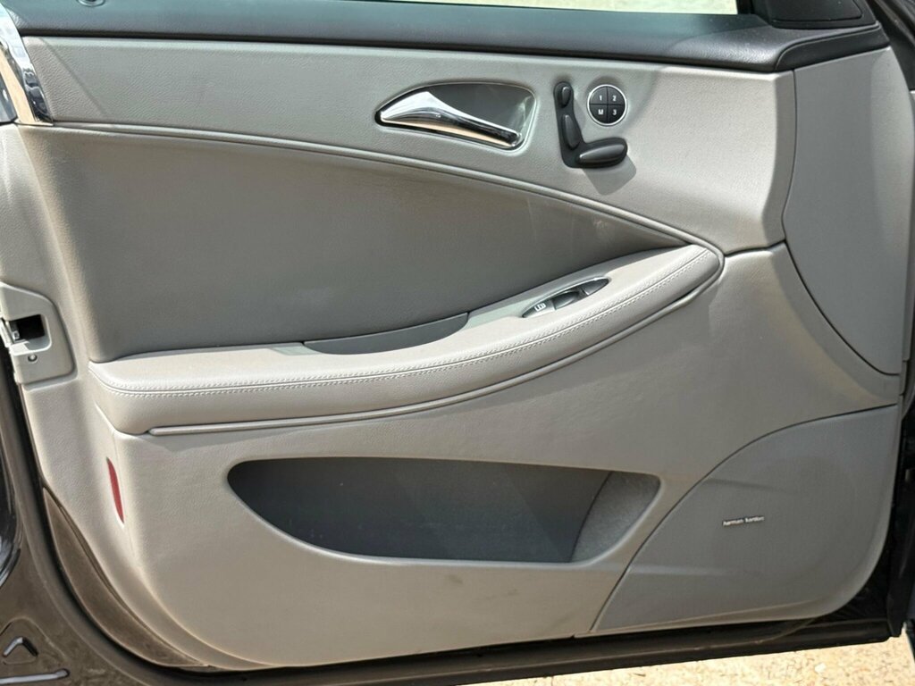 Mercedes-Benz CLS Cls320 Cdi Tip Silver #29