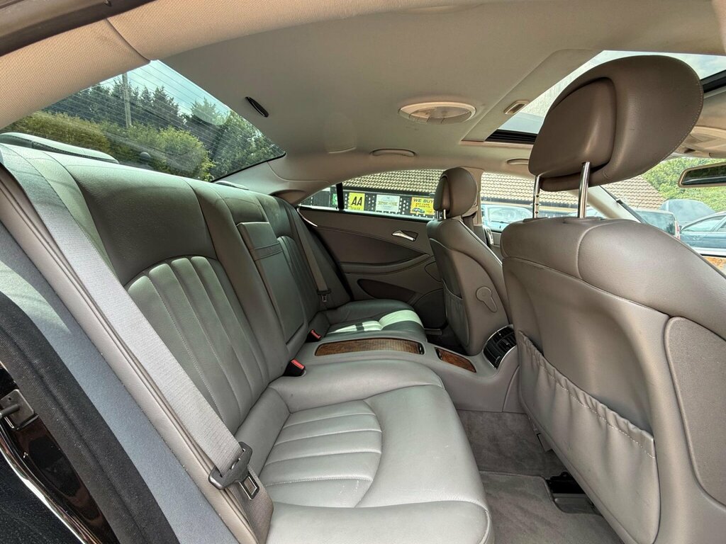 Mercedes-Benz CLS Cls320 Cdi Tip Silver #27